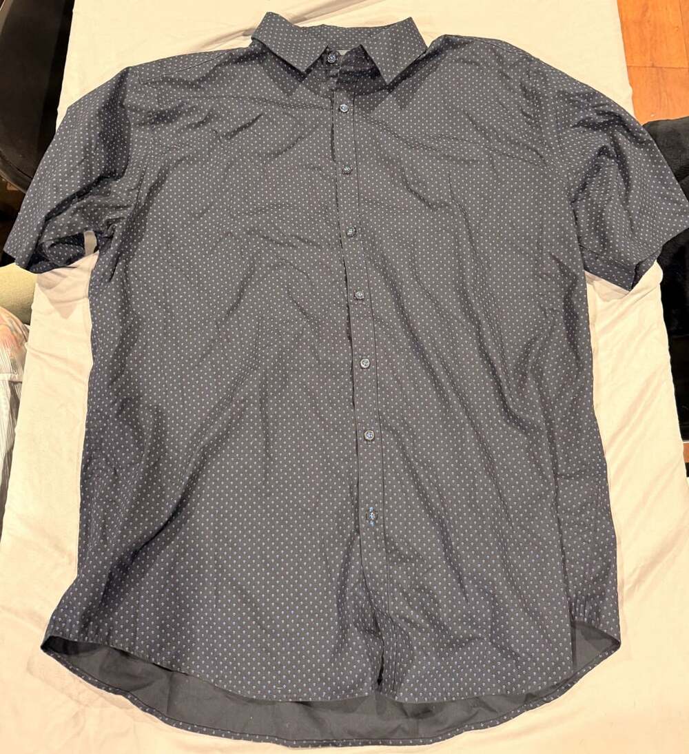 Beverly Hills Polo Club Men's Blue Geometric Pattern Short Sleeve Button-Up Shir